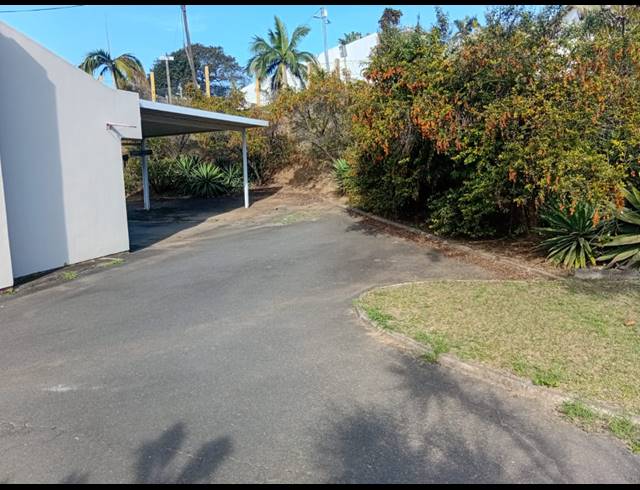 3 BEDROOM HOUSE FOR SALE IN SEA VIEW